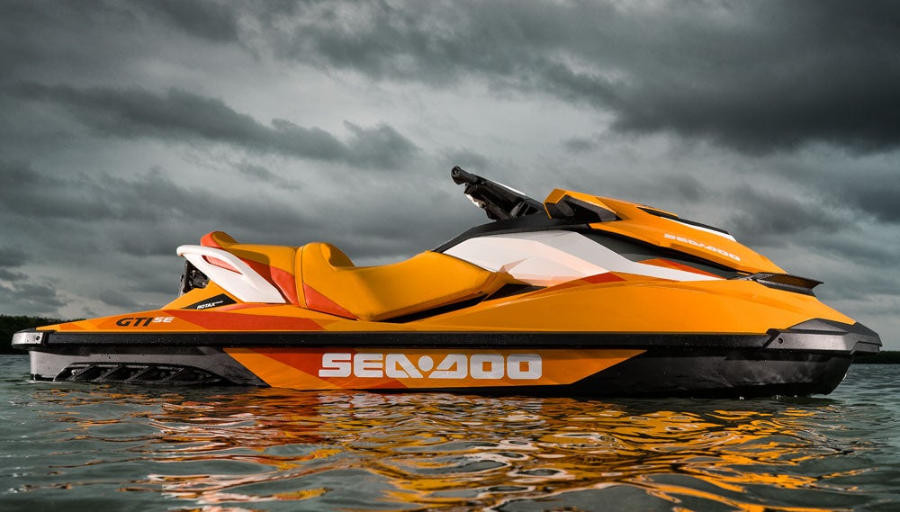 2017-Sea-Doo-GTI-SE-Beauty